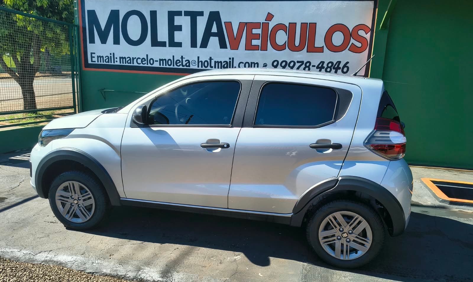 Fiat Mobi Prata 2