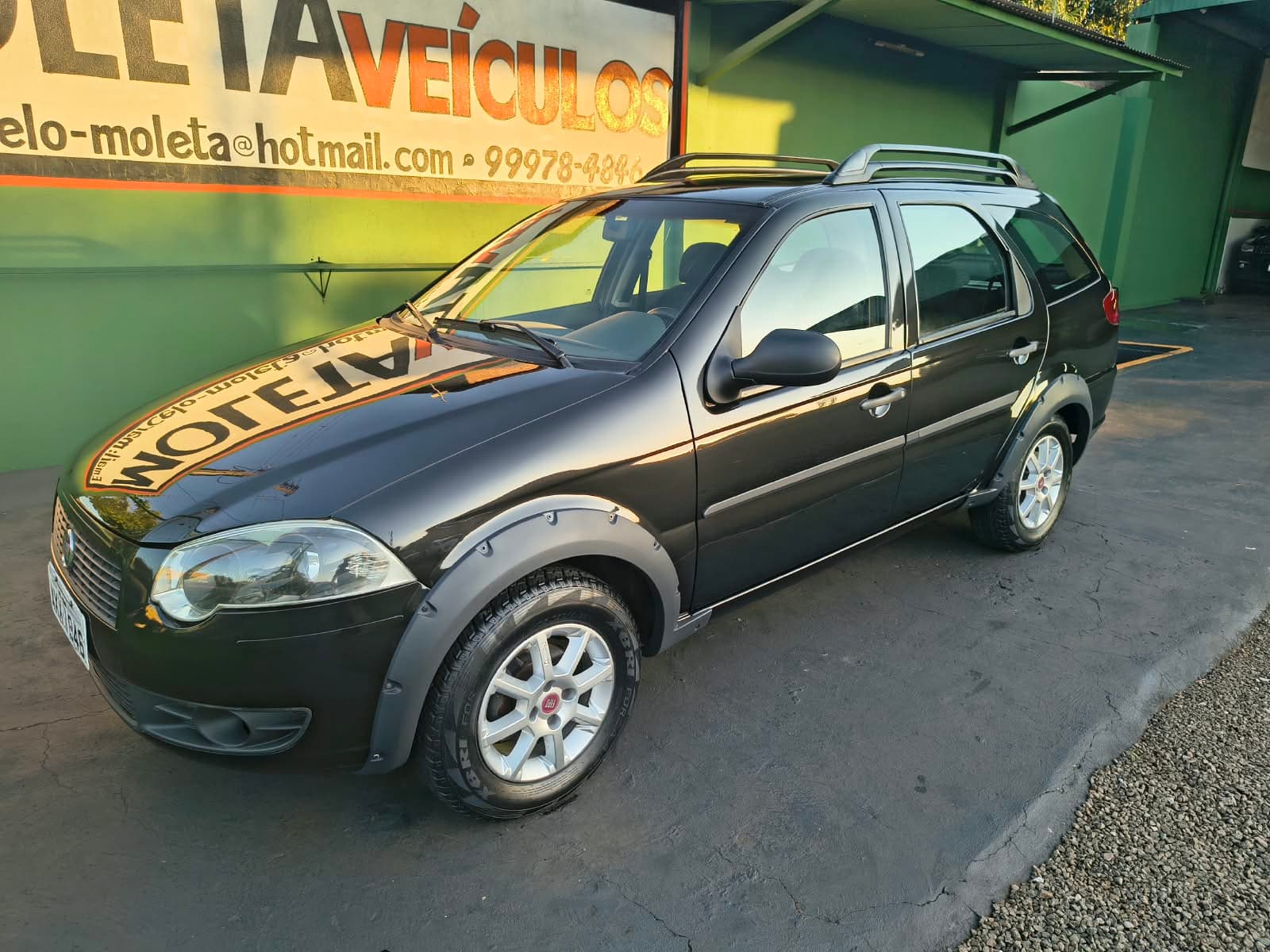 Fiat Palio Weekend Trekking Preto 4