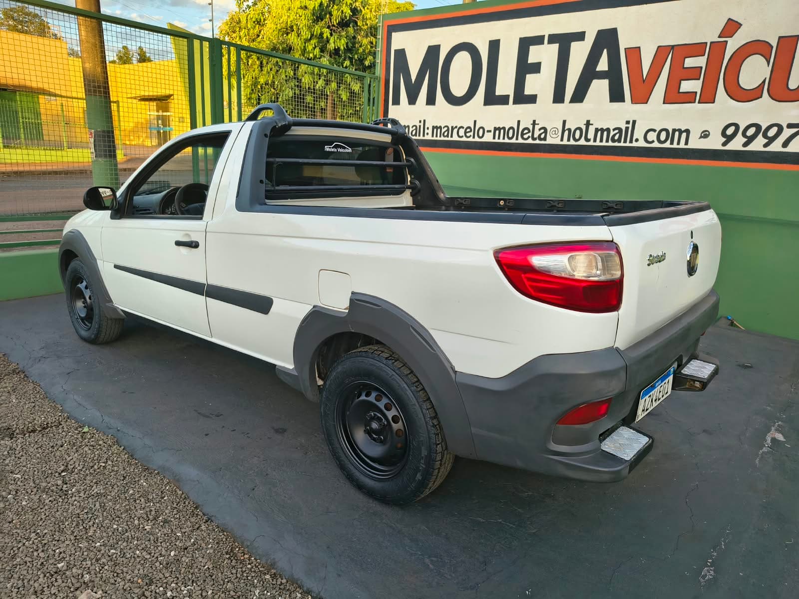Fiat Strada Branca 2